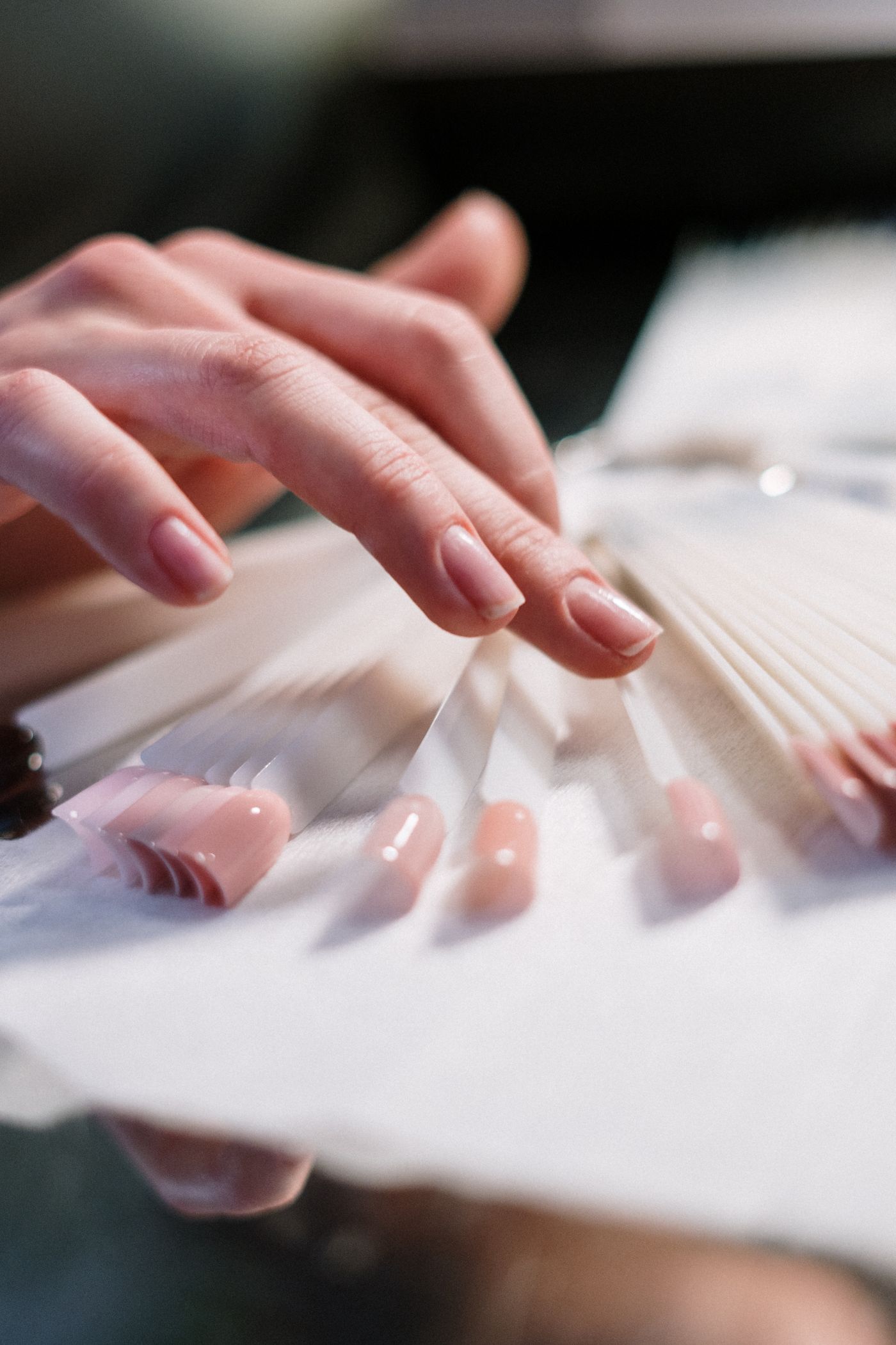 Wnętrze studia NOIR Nails na ul. Floriańskiej w Krakowie
