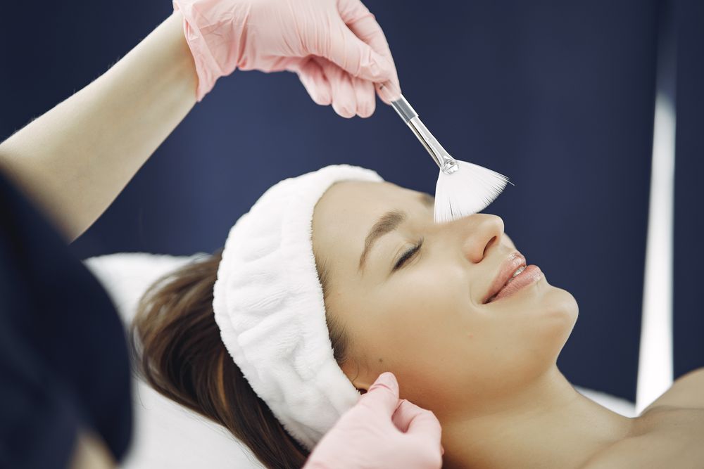 Peeling chemiczny twarzy